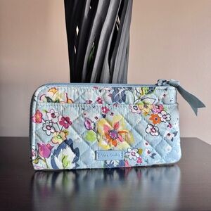Vera Bradley Card Case Wallet in Floating Garden